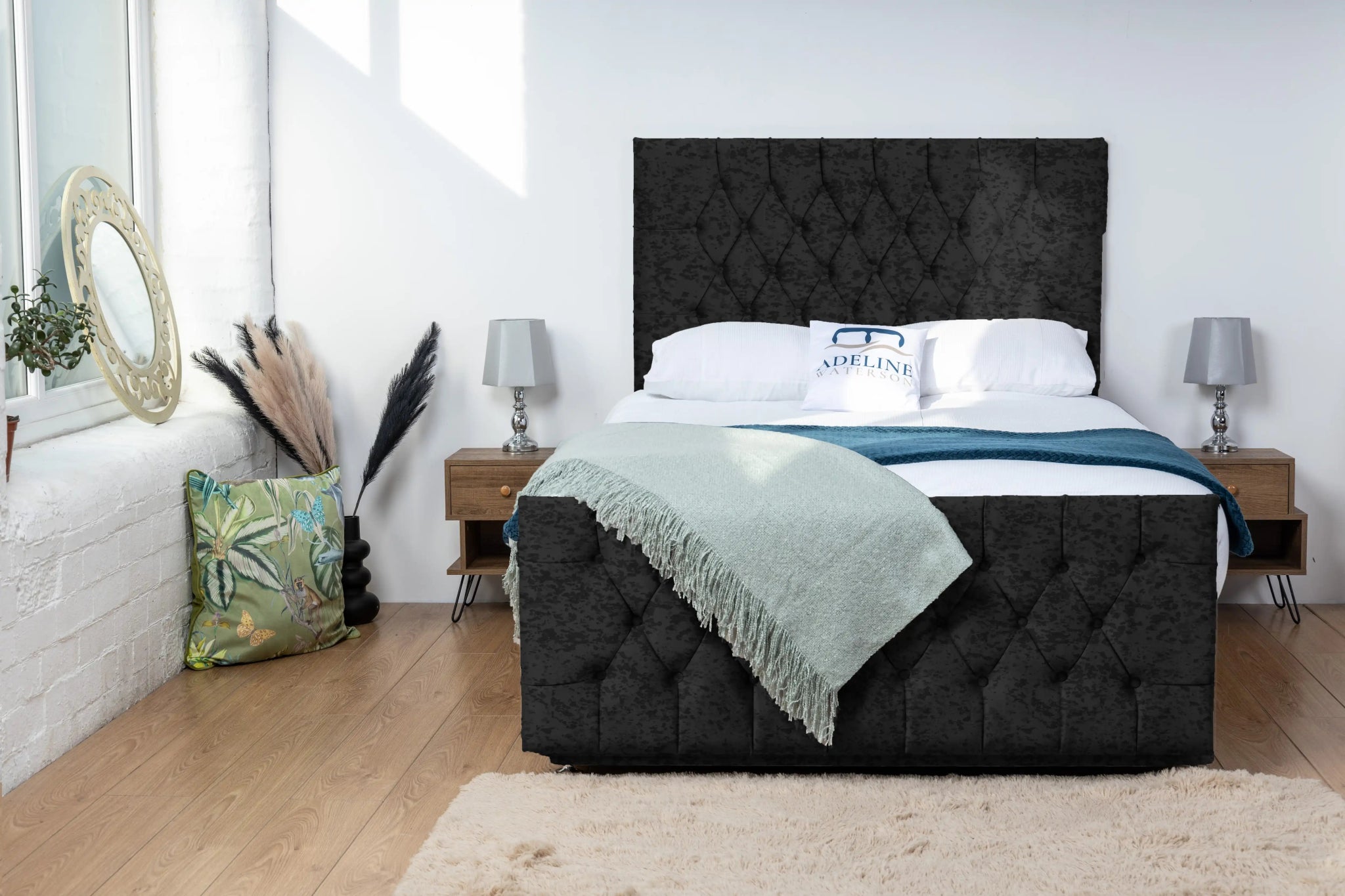 black-crushed-velvet