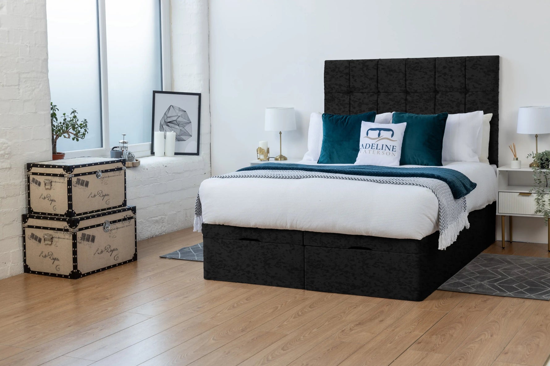 black-crushed-velvet