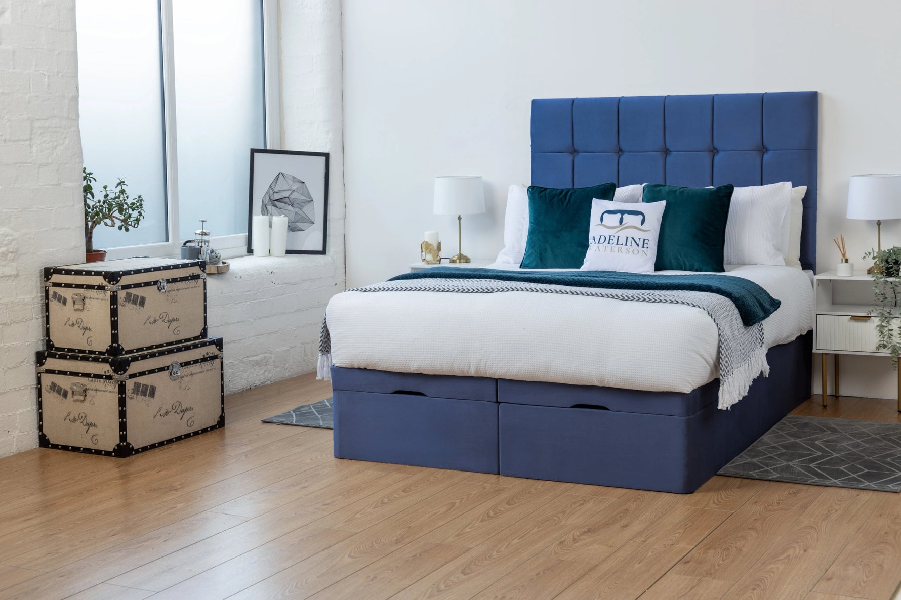 royal-blue-plush-velvet