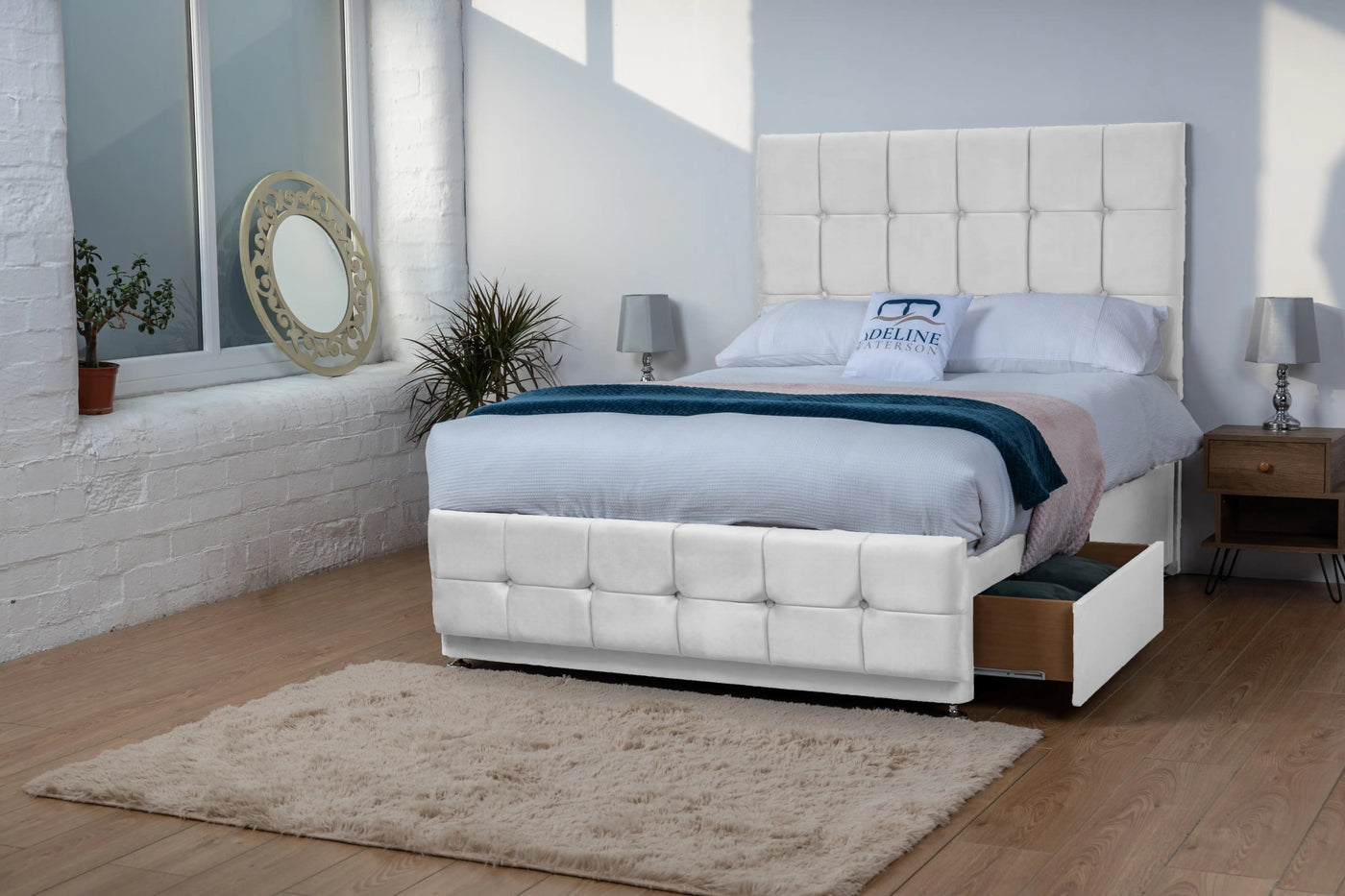 white-Plush-Valvet
