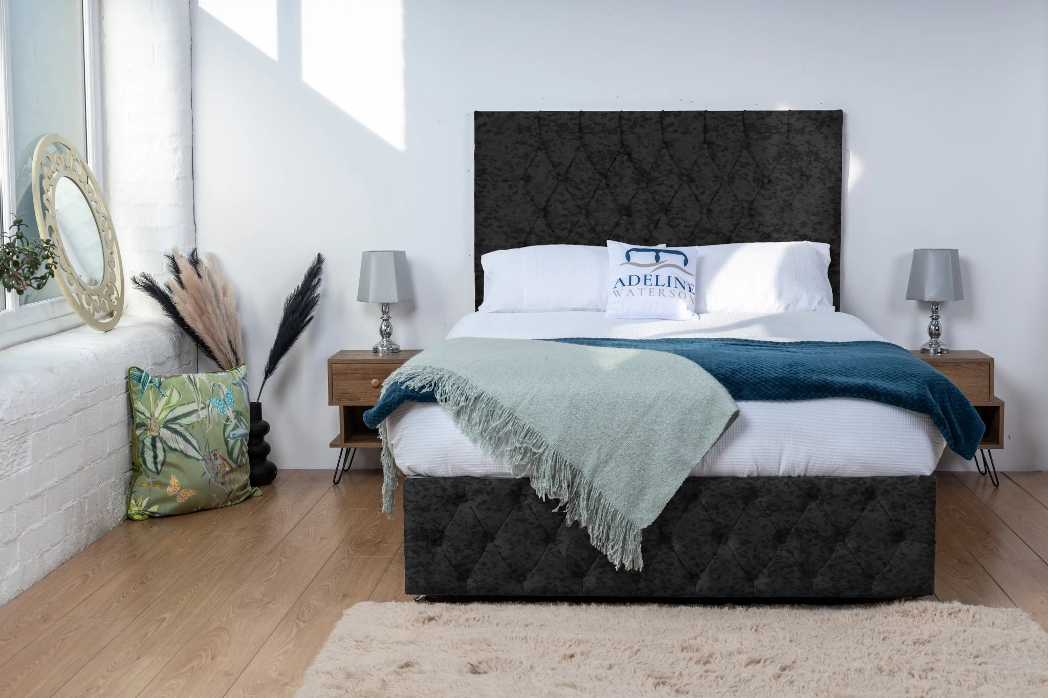 black-crushed-velvet