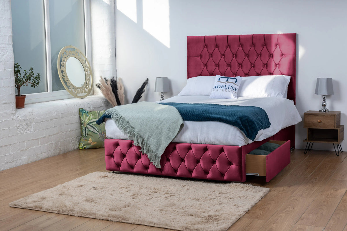 maroon-Plush-Valvet