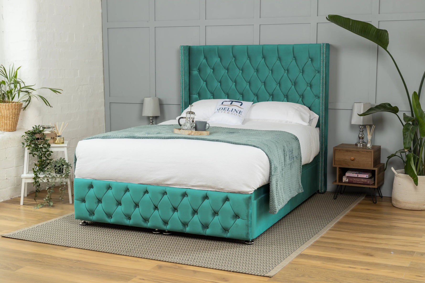 emerald-plush-velvet