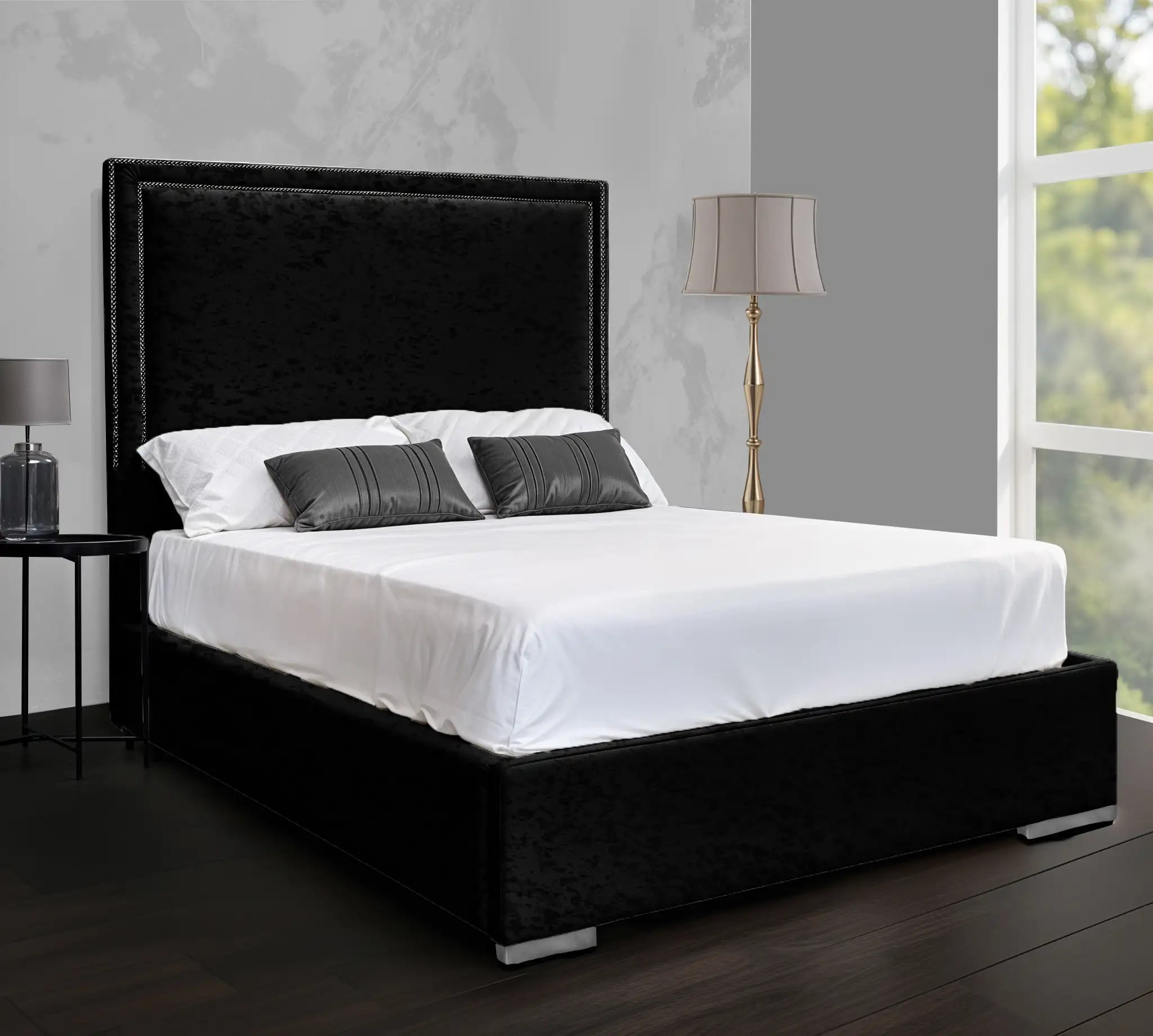 black-crushed-velvet