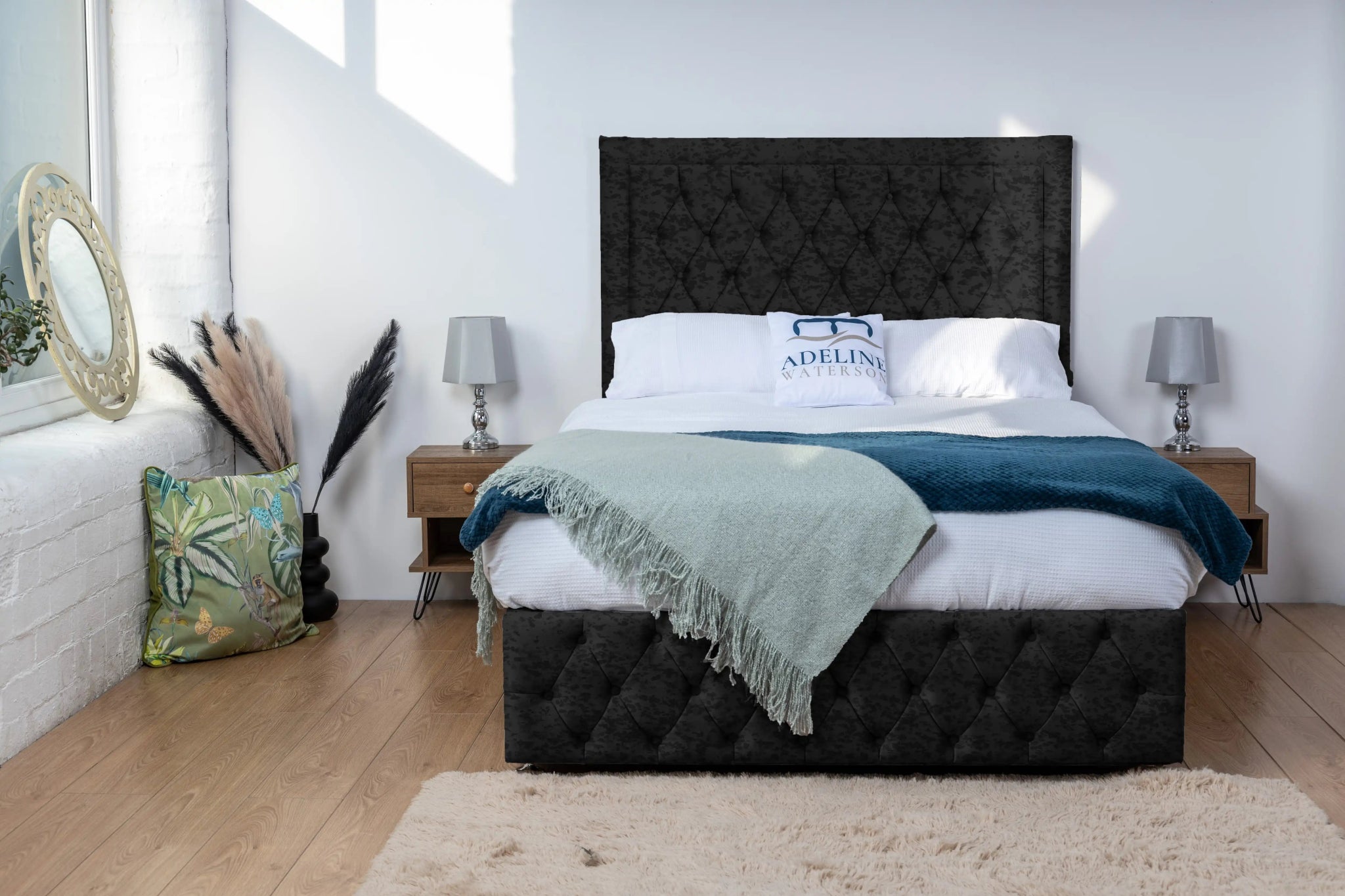 black-crushed-velvet