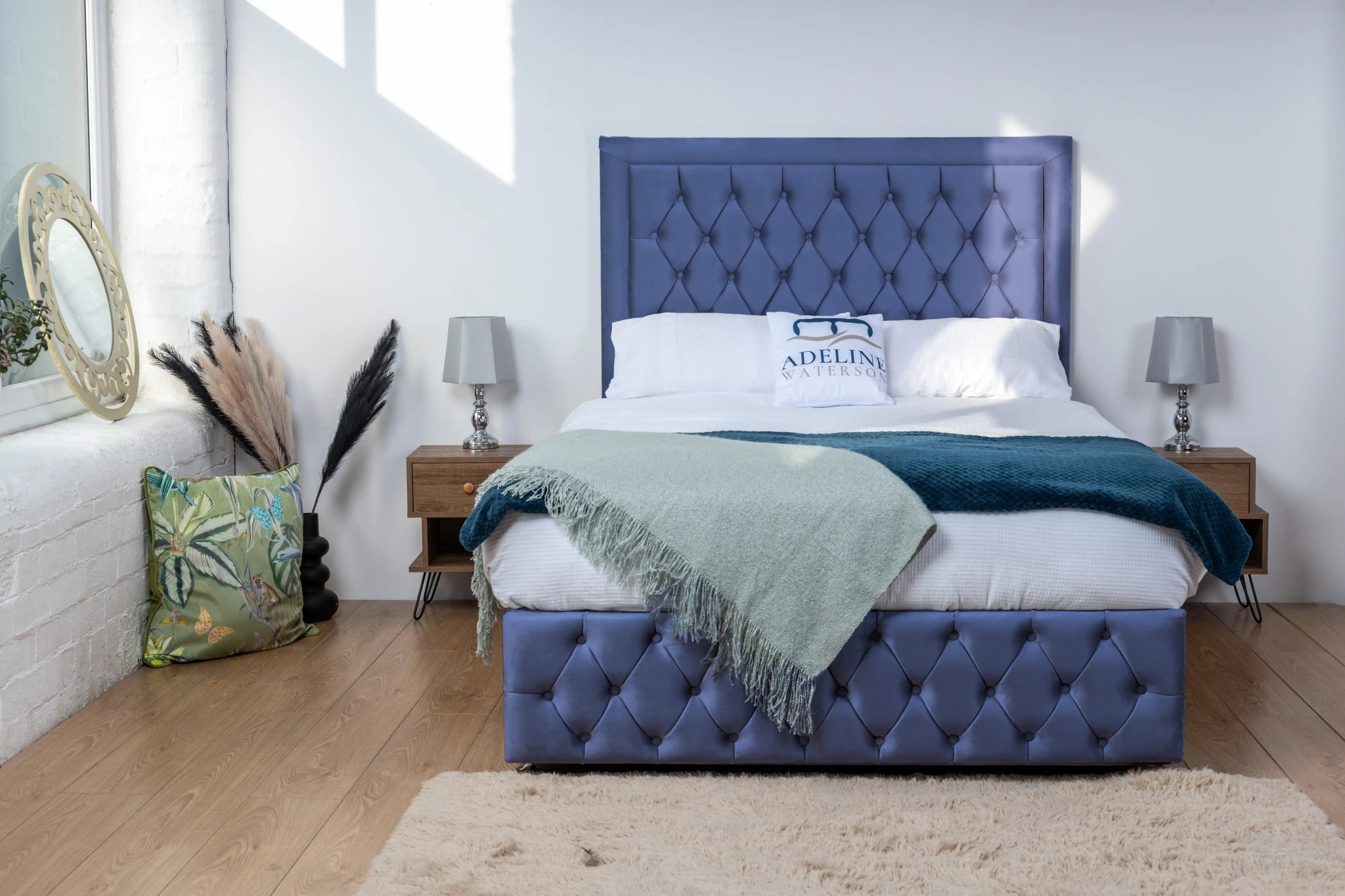 royal-blue-plush-velvet