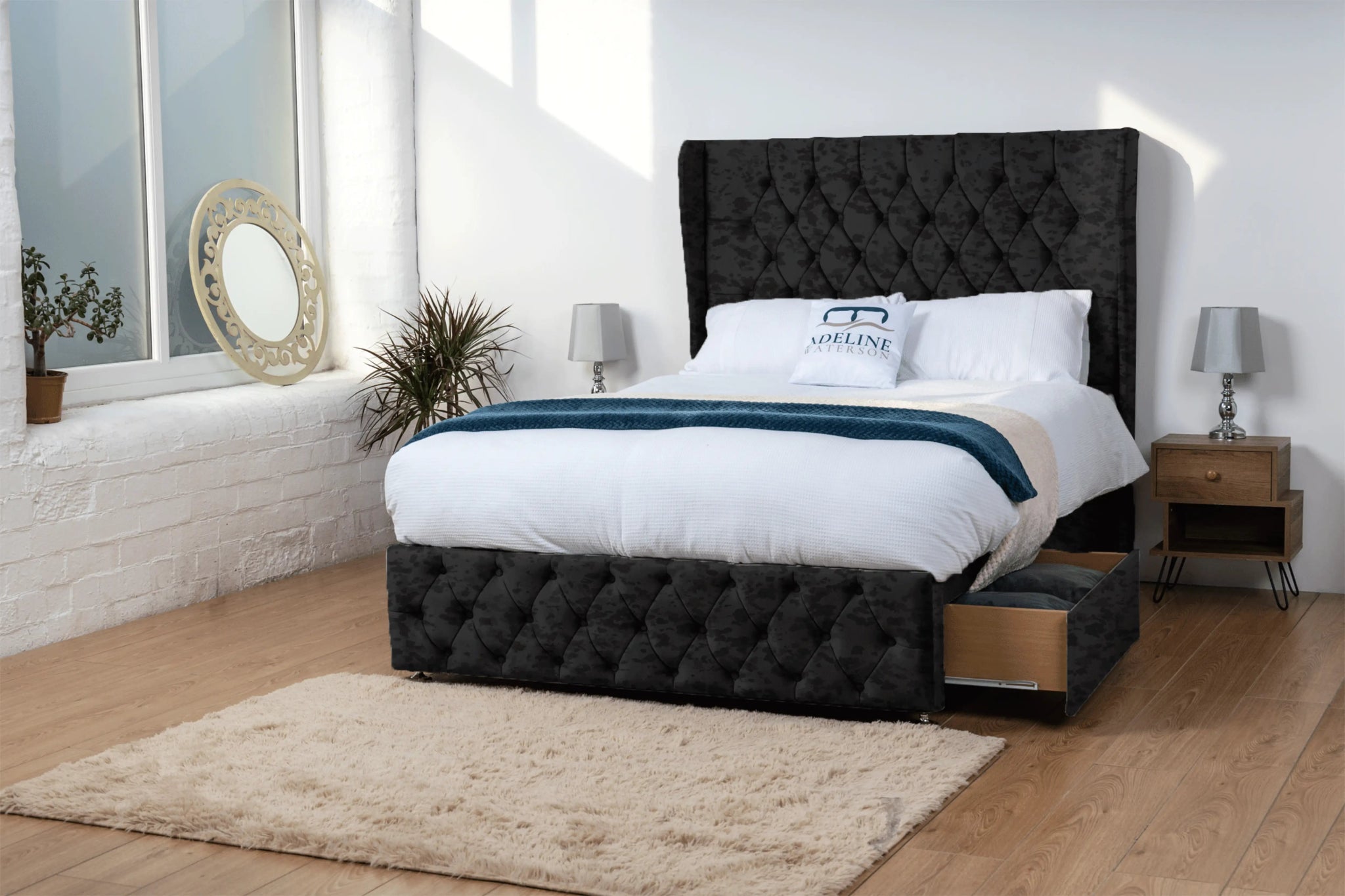 black-crushed-velvet