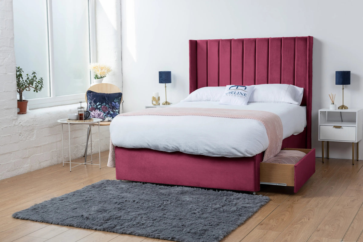 maroon-Plush-Valvet
