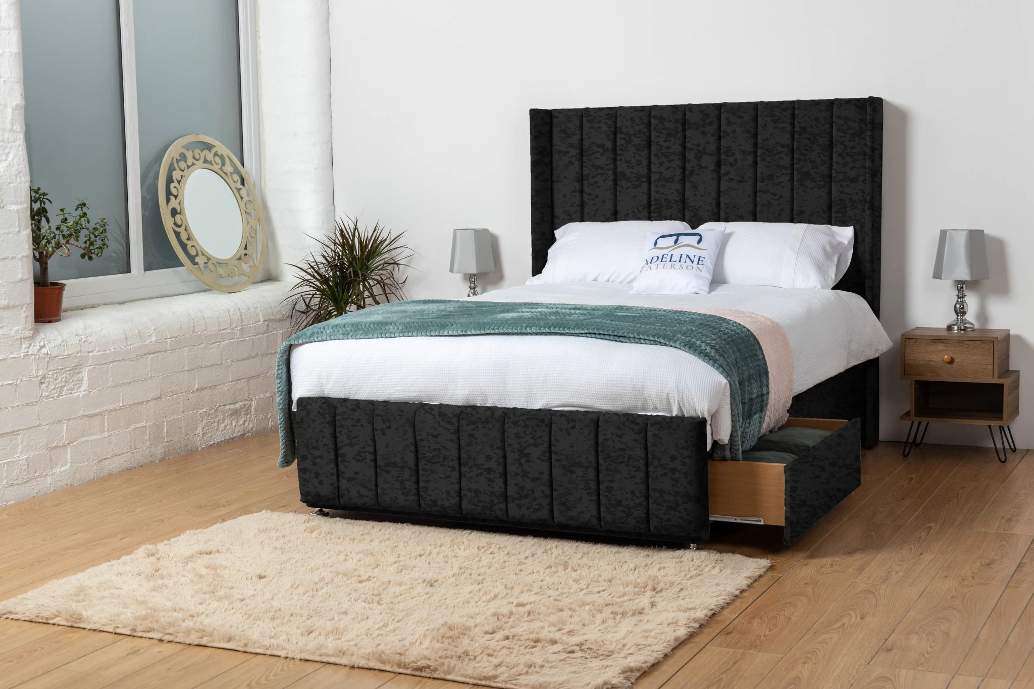 black-crushed-velvet