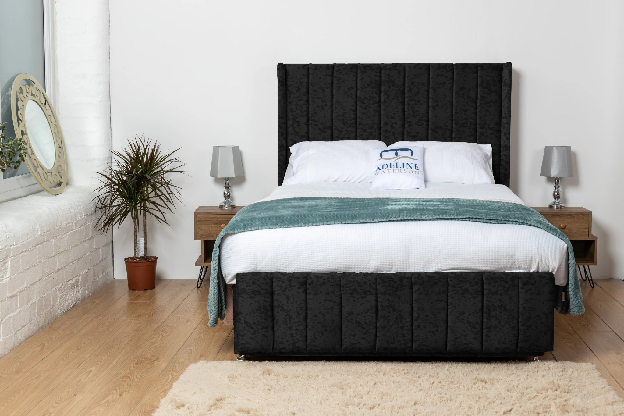 black-crushed-velvet