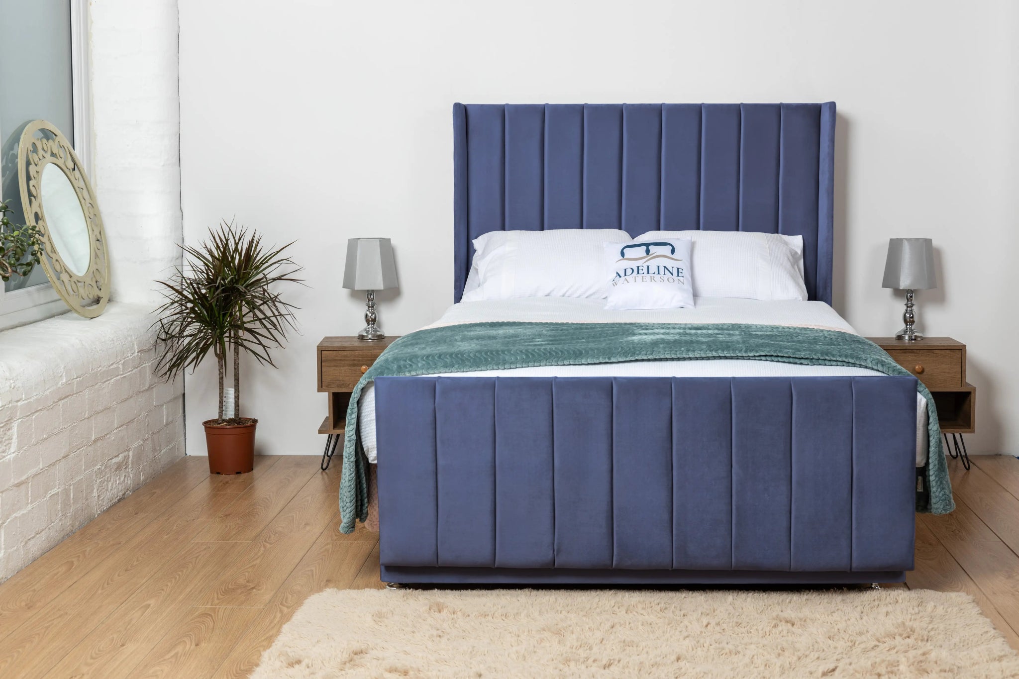 royal-blue-plush-velvet