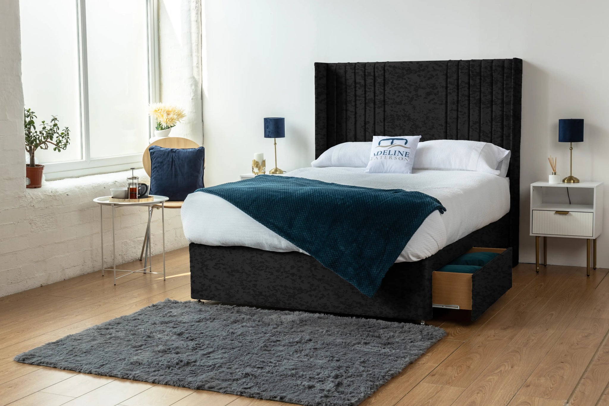 black-crushed-velvet