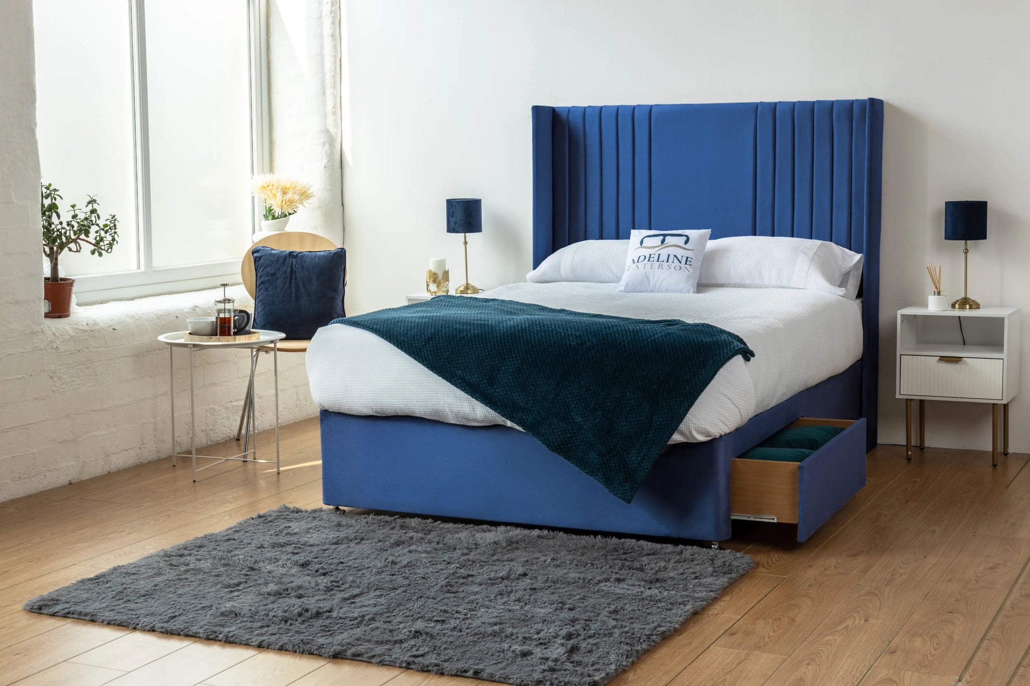 royal-blue-plush-velvet