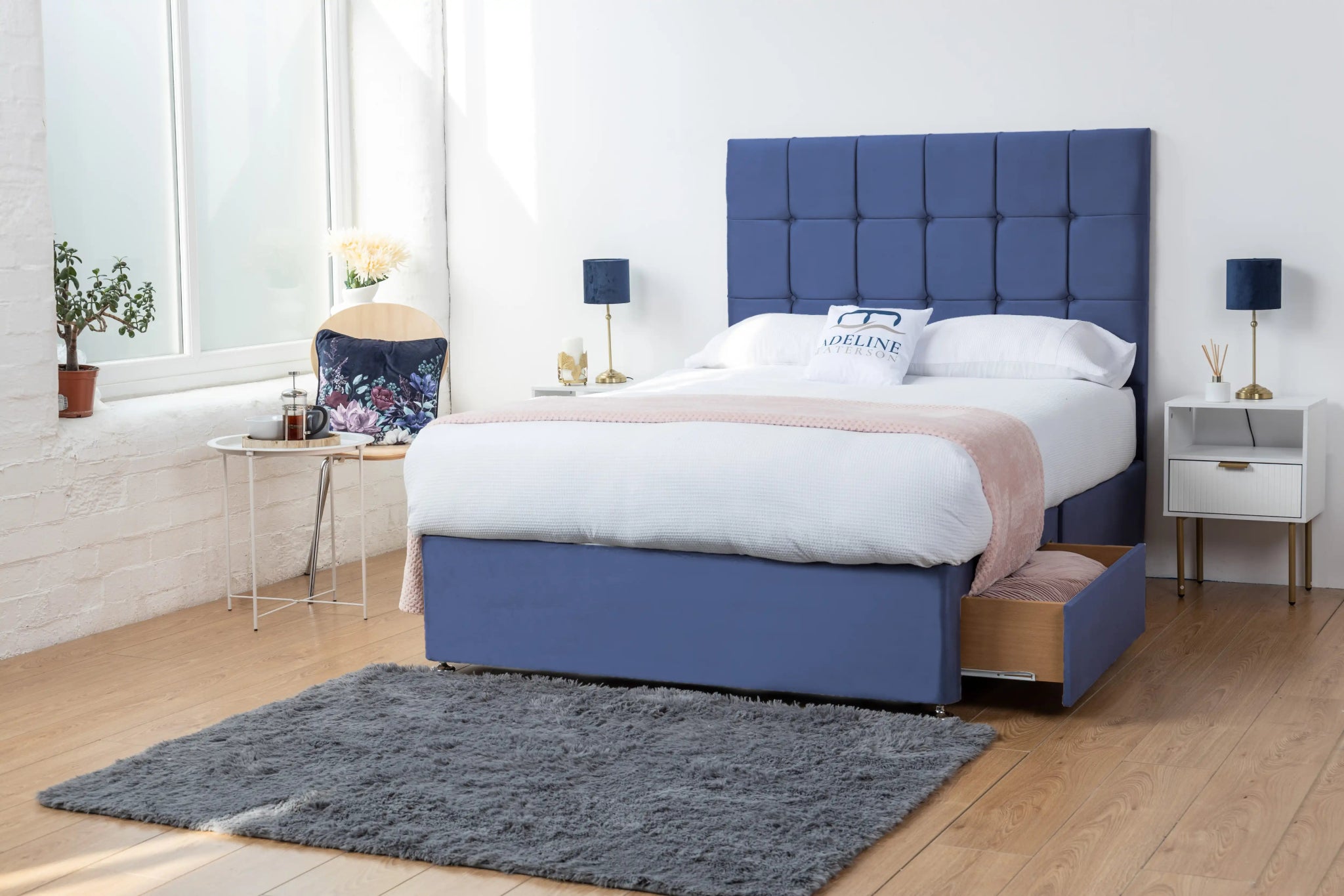 royal-blue-plush-velvet