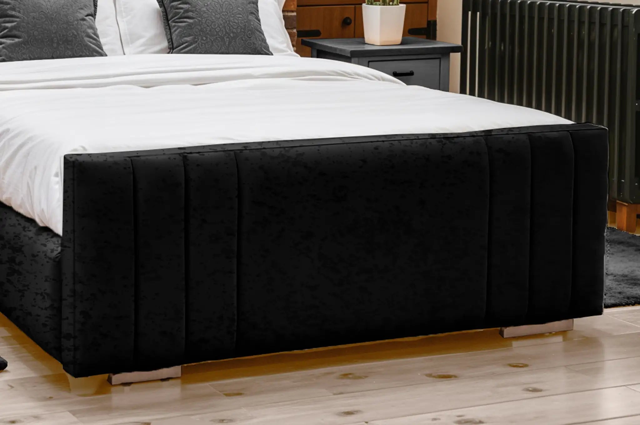 black-crushed-velvet