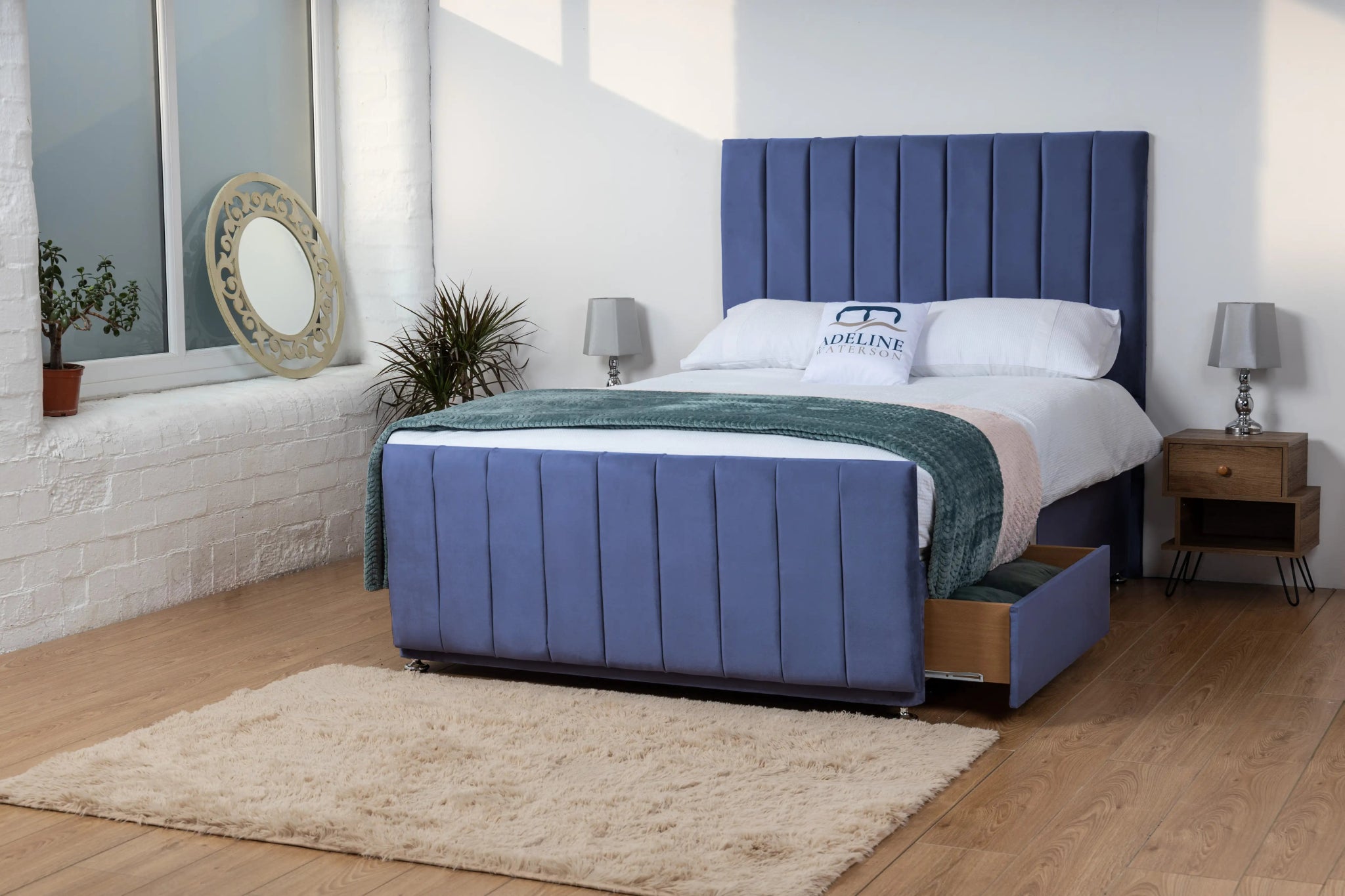 royal-blue-plush-velvet