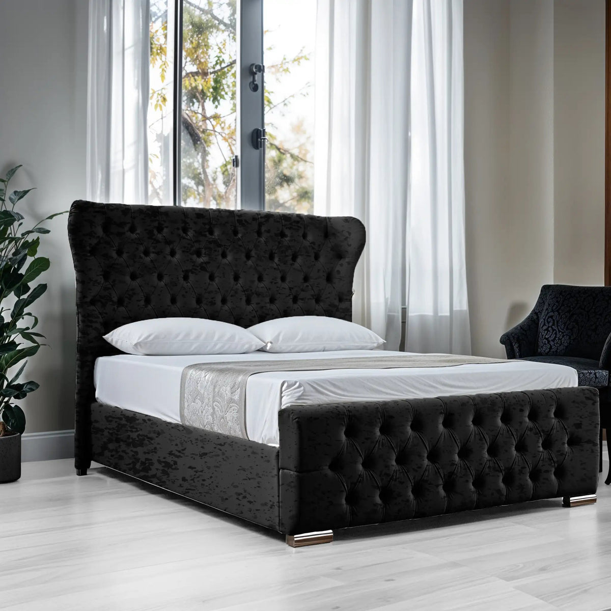 black-crushed-velvet